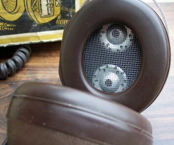 Quadraphonic Headphones